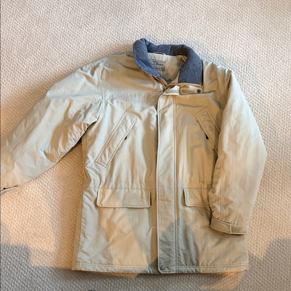 L.L. Bean Men’s Cream Field Parka with Blue Lined Collar